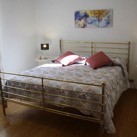 Al Portoro Apartment La Spezia Bagian luar foto