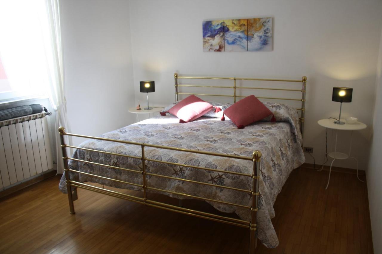 Al Portoro Apartment La Spezia Bagian luar foto